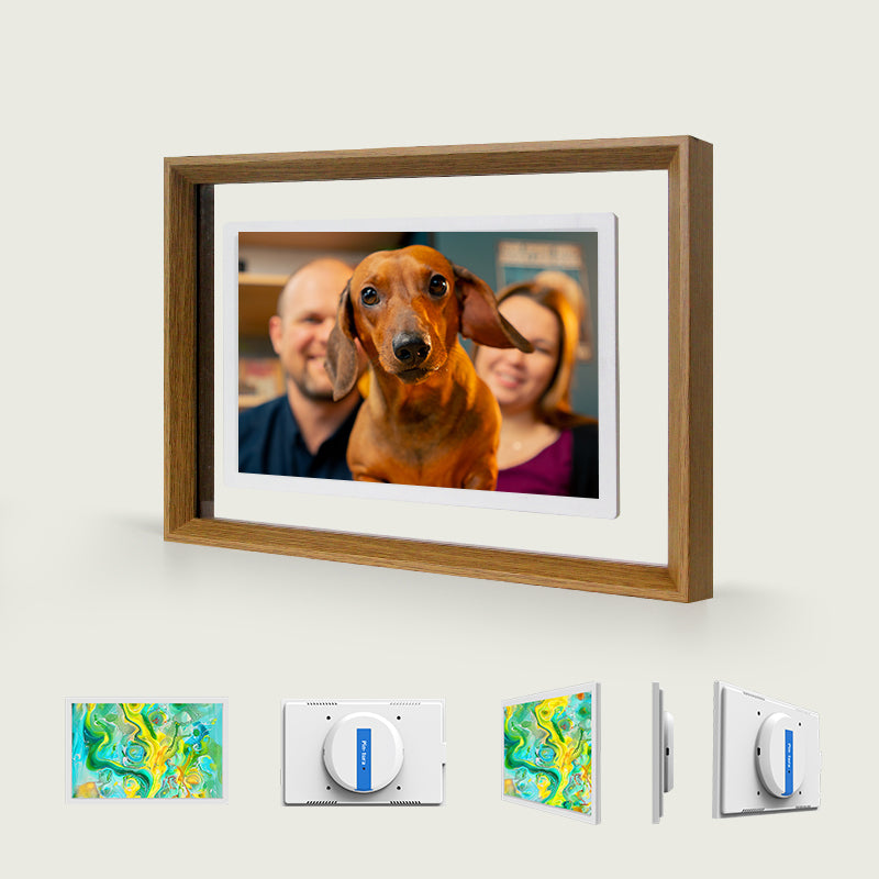 Pinpin 2.0 Wood Digital Frame – Natural Finish in Original